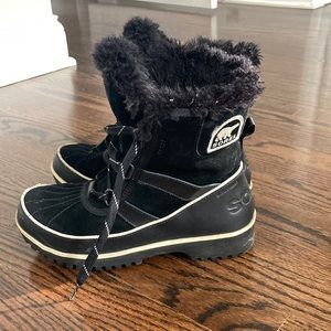 Women’s Size 7 Sorel Snow Boots